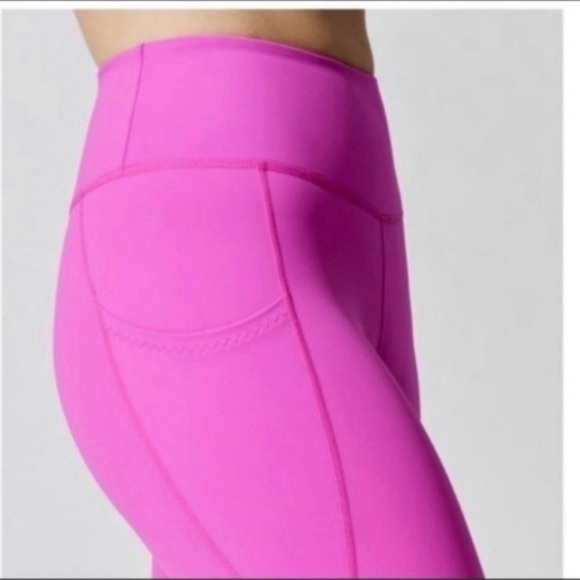 Free People WAVE RIDER LEGGINGS NWT - Picture 4 of 11